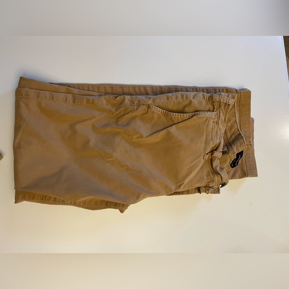 Mens American Eagle khaki pants